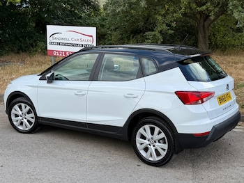 Used SEAT Arona 2018 for sale - 79369237: Photo