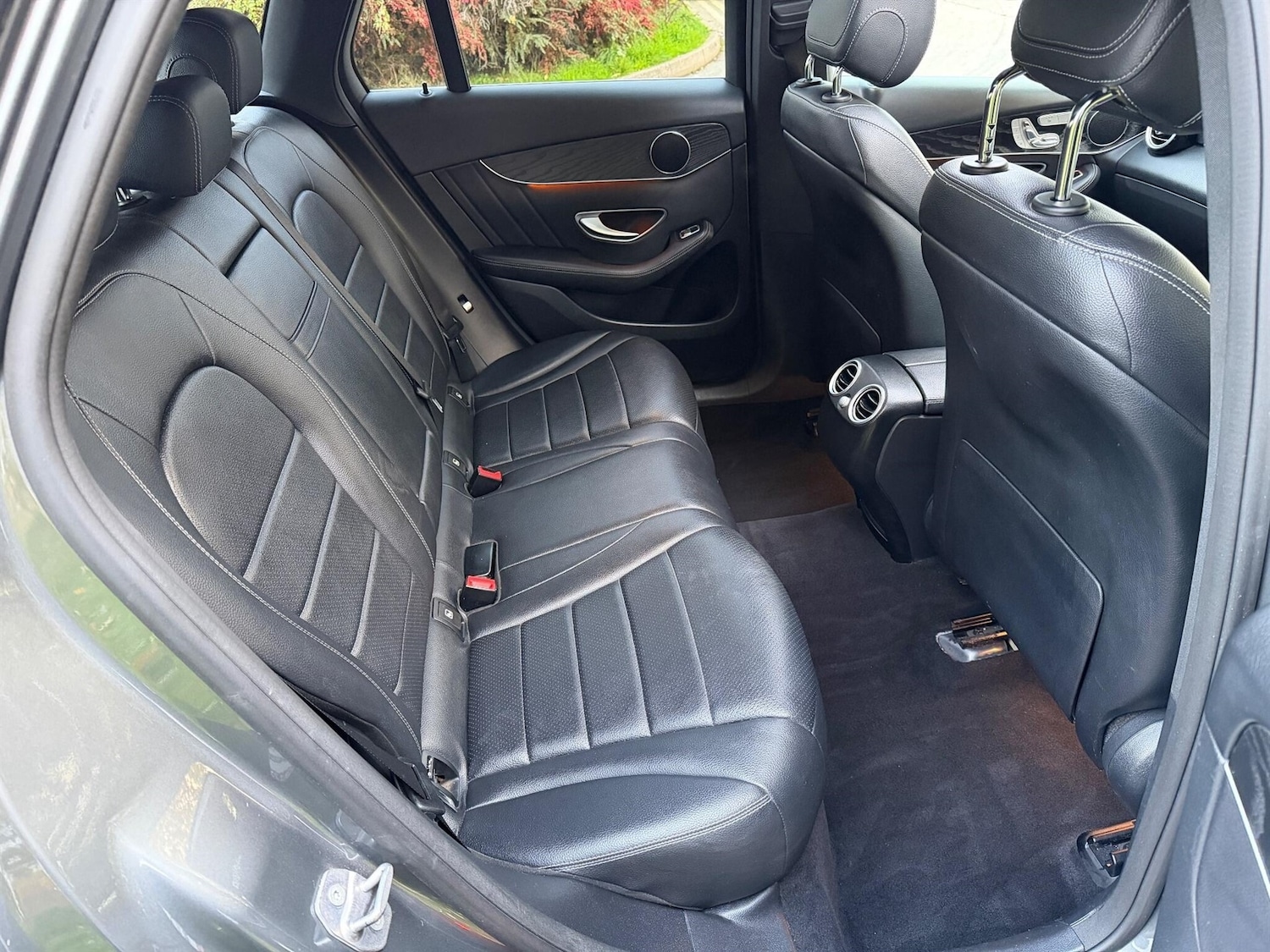 Used Mercedes-Benz GLC 2018 for sale - 76177268: Photo 11