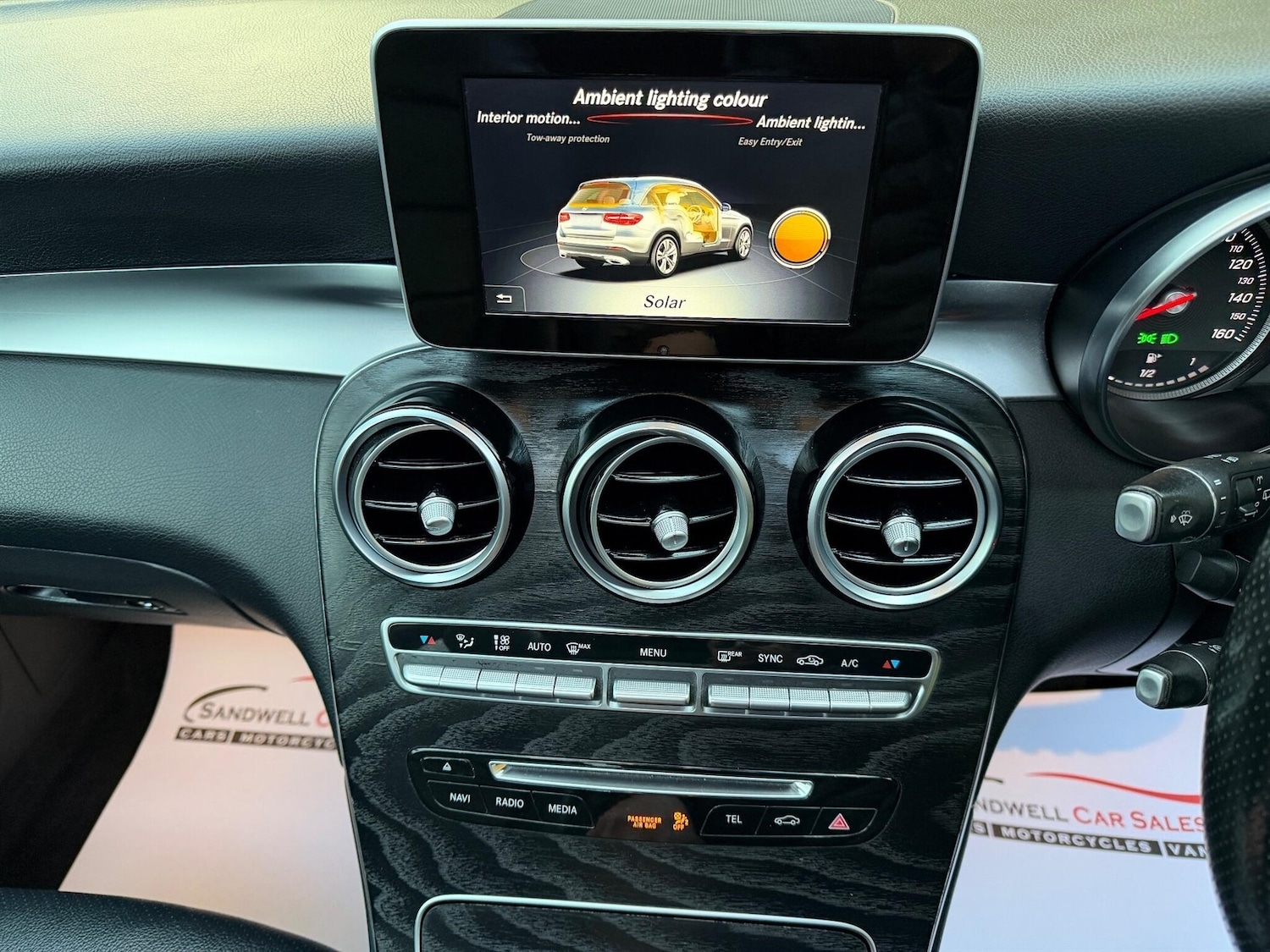 Used Mercedes-Benz GLC 2018 for sale - 76177268: Photo 17