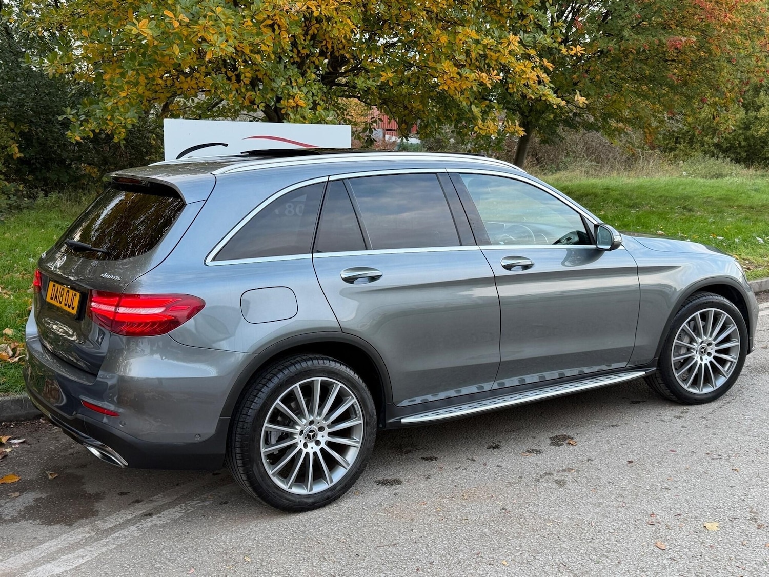 Used Mercedes-Benz GLC 2018 for sale - 76177268: Photo 3