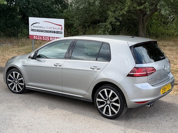 Used Volkswagen Golf 2015 for sale - 79111726: Photo