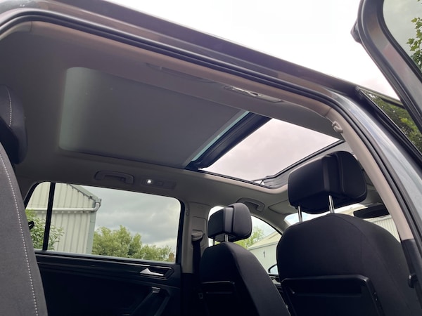Used Volkswagen Tiguan Allspace 2018 for sale - 74896882: Photo 27