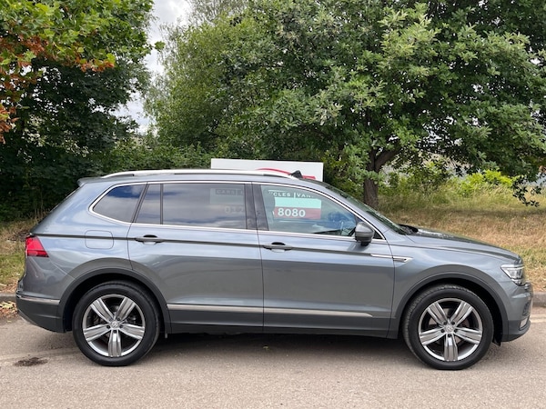 Used Volkswagen Tiguan Allspace 2018 for sale - 74896882: Photo 5