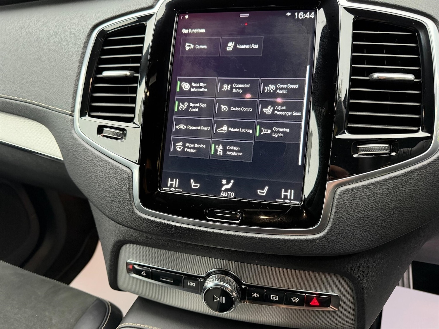 Used Volvo XC90 2022 for sale - 75951764: Photo 18