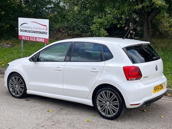 Used Volkswagen Polo 2014 for sale - 75951762: Photo