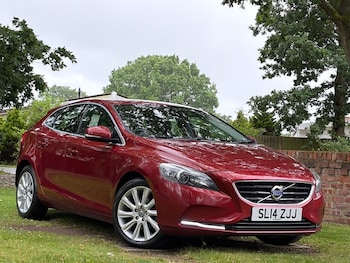 Used Volvo V40 2014 for sale - 78839573: Photo