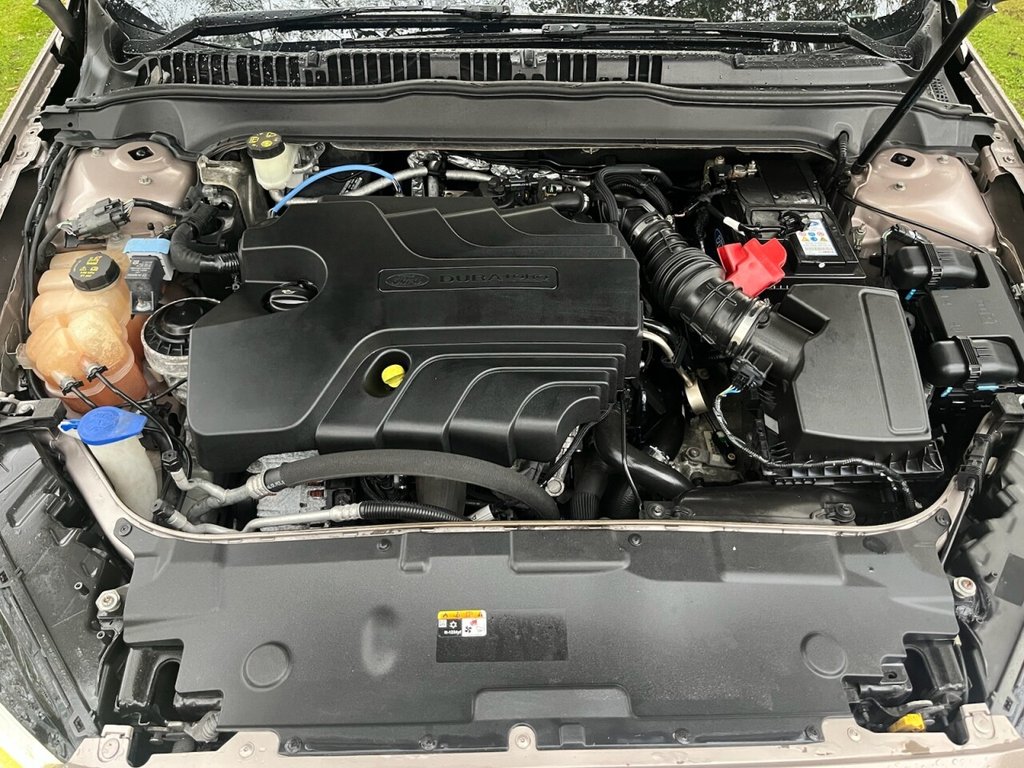 Used Ford Mondeo 2017 for sale - 76900354: Photo 12