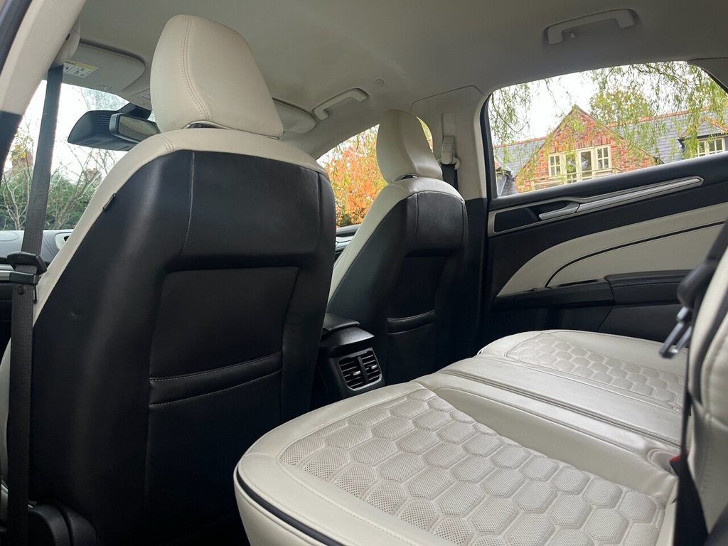 Used Ford Mondeo 2017 for sale - 76900354: Photo 15