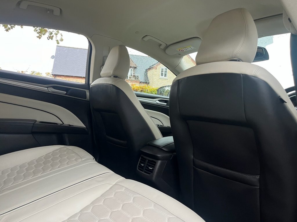 Used Ford Mondeo 2017 for sale - 76900354: Photo 16