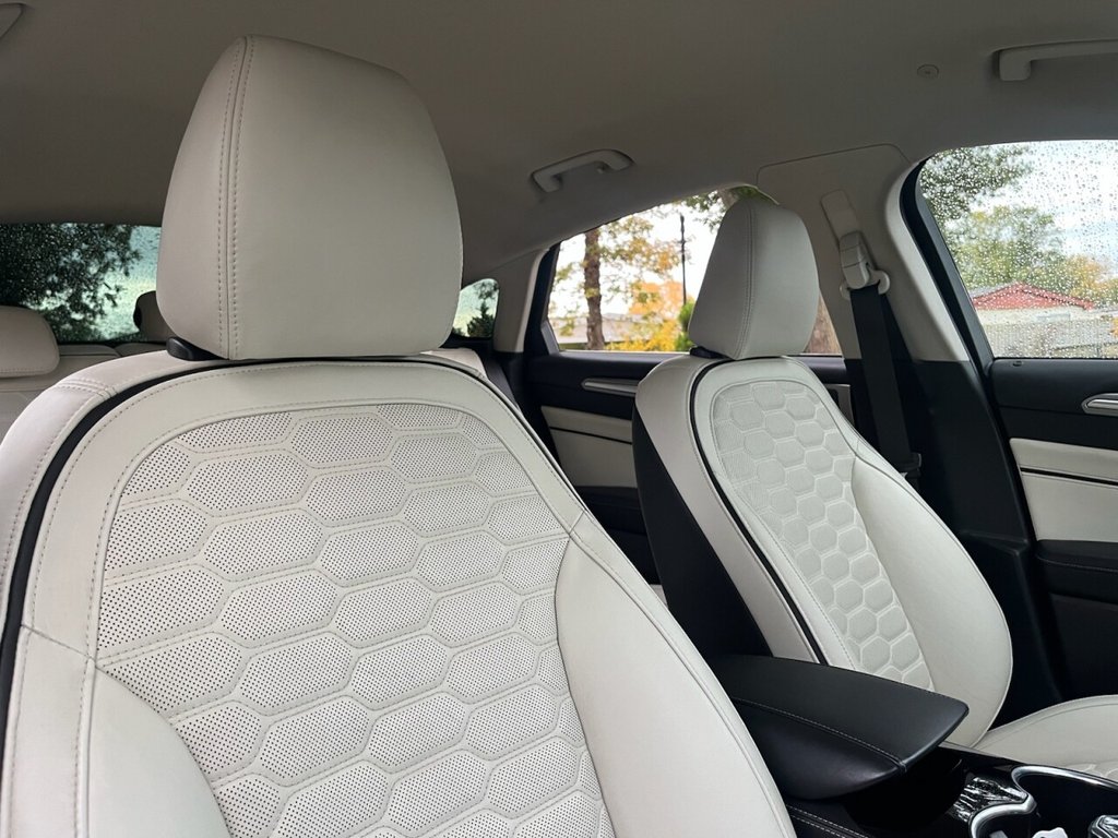 Used Ford Mondeo 2017 for sale - 76900354: Photo 17