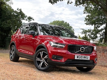 Used Volvo XC40 2019 for sale - 79422950: Photo