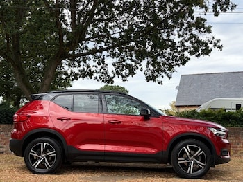 Used Volvo XC40 2019 for sale - 79422950: Photo