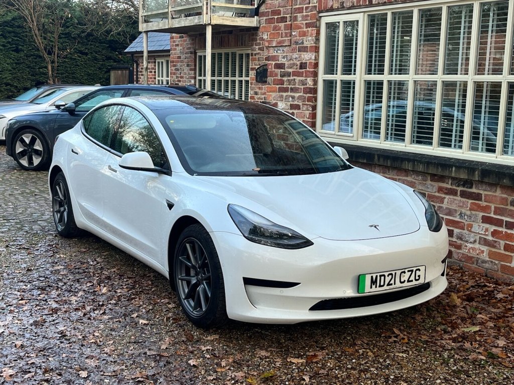 Used Tesla Model 3 2021 for sale - 76617555: Photo 1
