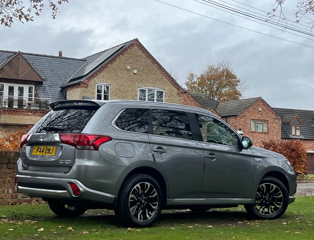 Used Mitsubishi Outlander 2018 for sale - 76900643: Photo 20