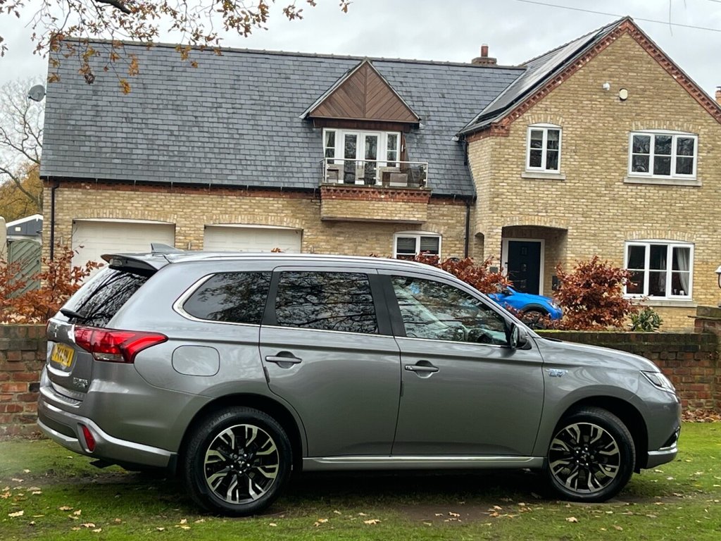 Used Mitsubishi Outlander 2018 for sale - 76900643: Photo 22