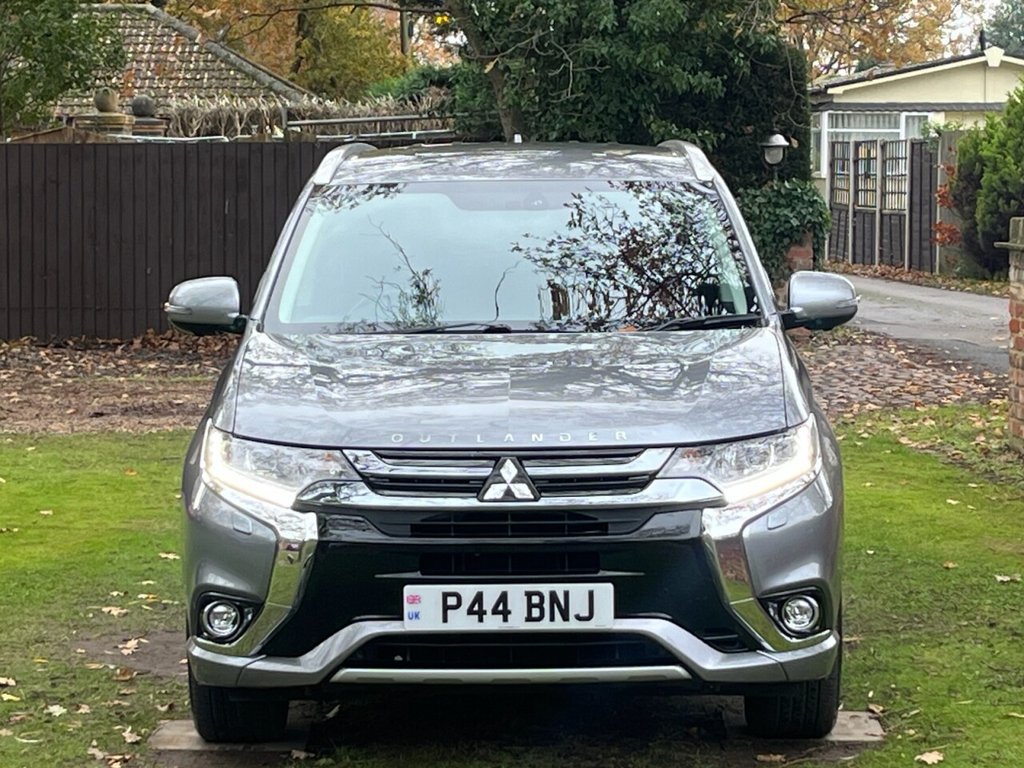 Used Mitsubishi Outlander 2018 for sale - 76900643: Photo 3