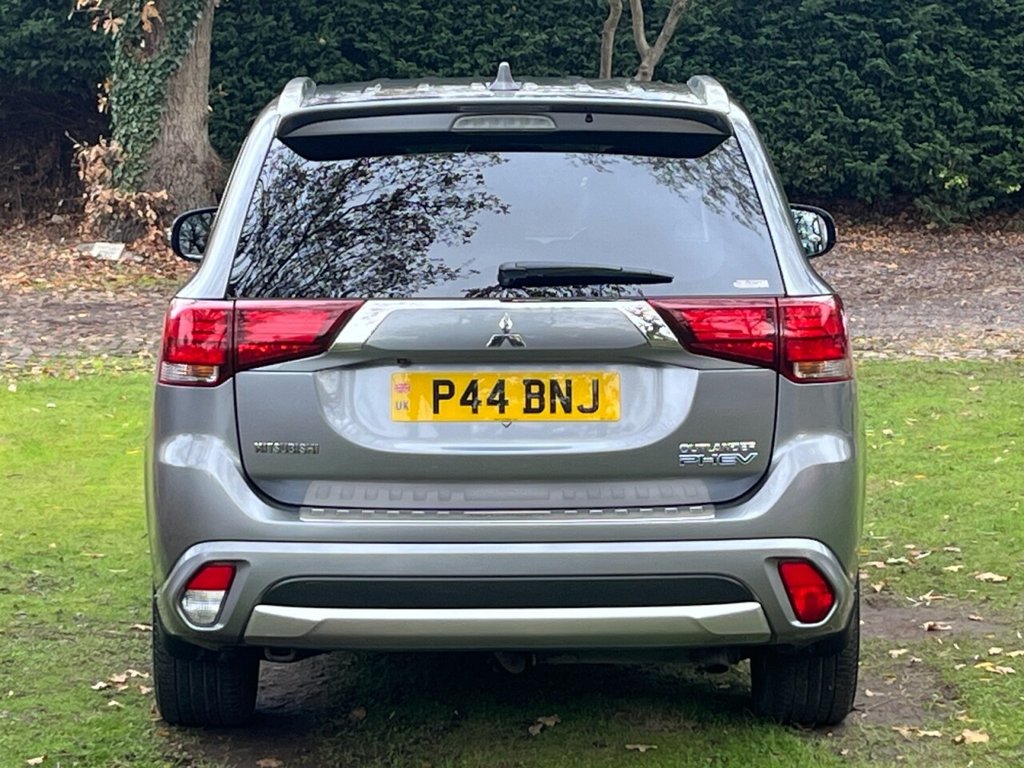 Used Mitsubishi Outlander 2018 for sale - 76900643: Photo 9