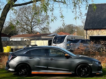 Used Honda Civic 2019 for sale - 79586896: Photo