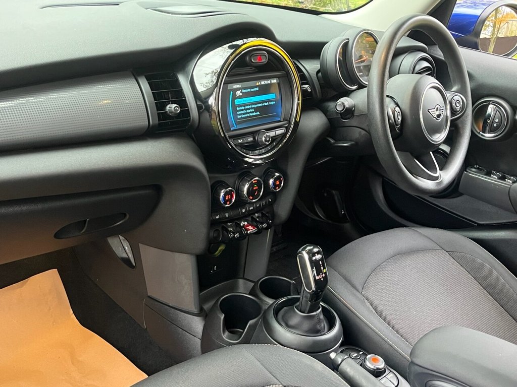 Used MINI Hatch 2020 for sale - 76724175: Photo 5