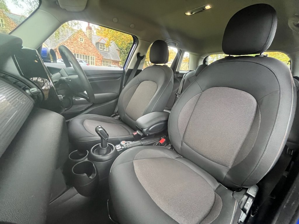 Used MINI Hatch 2020 for sale - 76724175: Photo 7