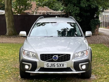 Used Volvo XC70 2015 for sale - 75642692: Photo