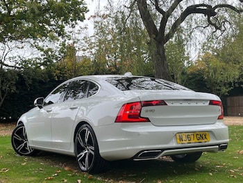 Used Volvo S90 2017 for sale - 76235941: Photo