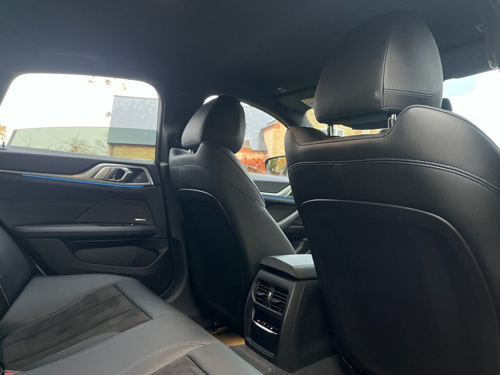 Used BMW i4 2022 for sale - 76883320: Photo 13