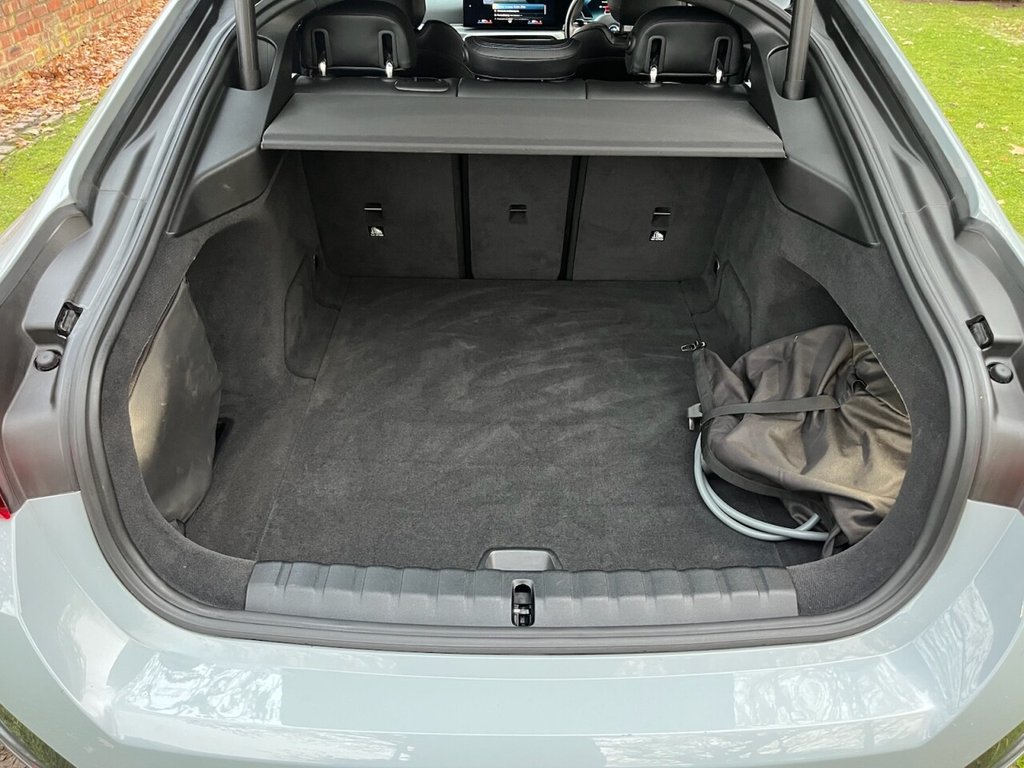 Used BMW i4 2022 for sale - 76883320: Photo 7