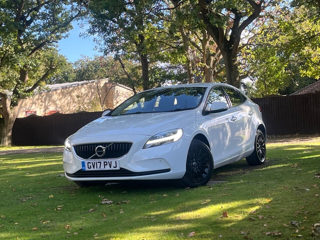 Used Volvo V40 2017 for sale - 76081222: Photo 22