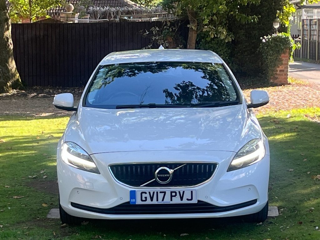Used Volvo V40 2017 for sale - 76081222: Photo 3