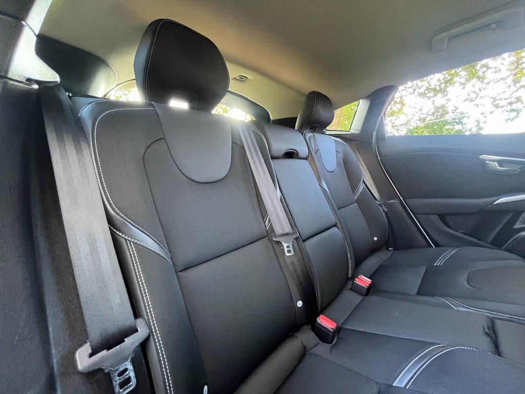 Used Volvo V40 2017 for sale - 76081222: Photo 8