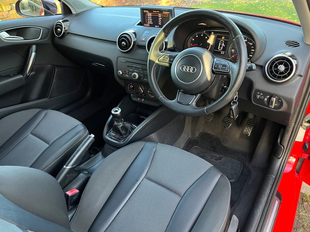Used Audi A1 2011 for sale - 76768648: Photo 5