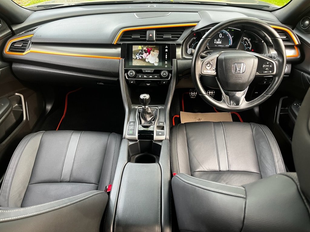 Used Honda Civic 2019 for sale - 78167170: Photo 17