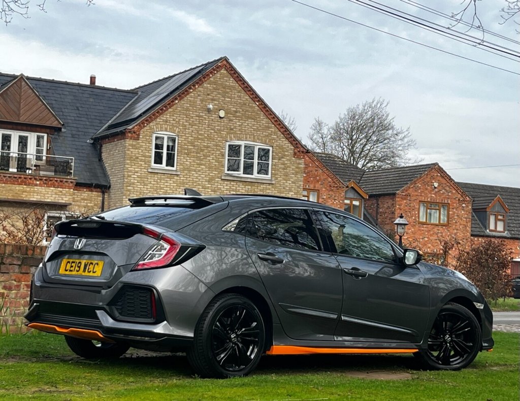 Used Honda Civic 2019 for sale - 78167170: Photo 5