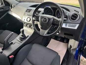 Used Mazda Mazda3 2012 for sale - 77836043: Photo