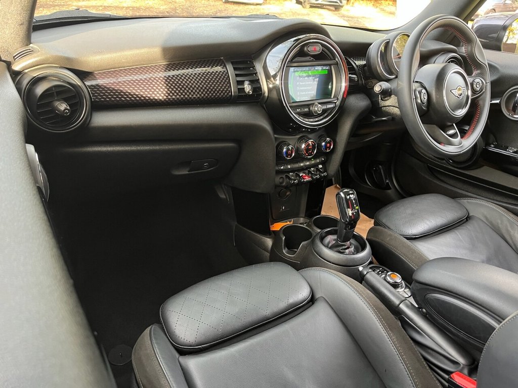 Used MINI Convertible 2020 for sale - 76724144: Photo 5