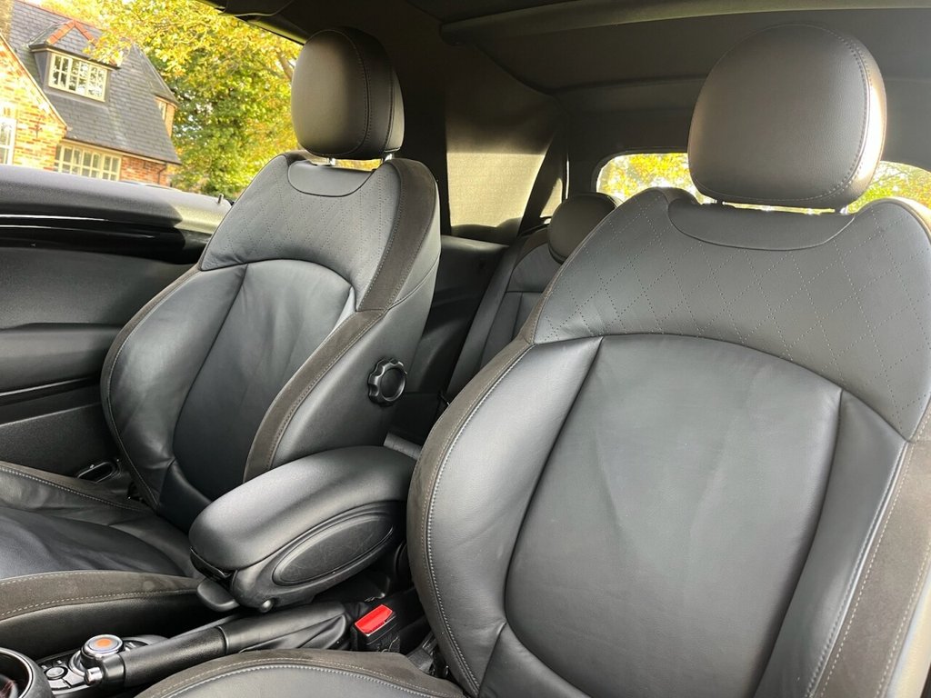 Used MINI Convertible 2020 for sale - 76724144: Photo 7