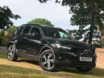 Used Volvo XC40 2019 for sale - 79196936: Photo
