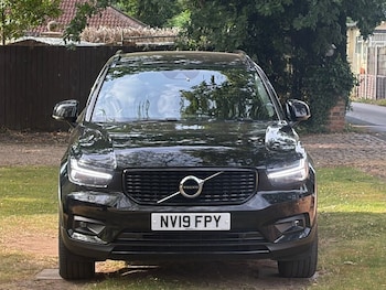 Used Volvo XC40 2019 for sale - 79196936: Photo
