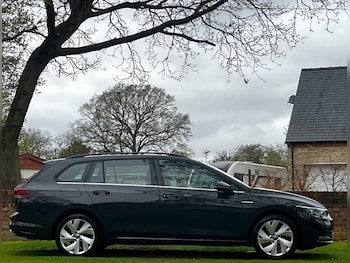 Used Volkswagen Golf 2021 for sale - 78330264: Photo