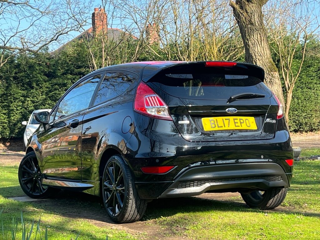 Used Ford Fiesta 2017 for sale - 78044198: Photo 11
