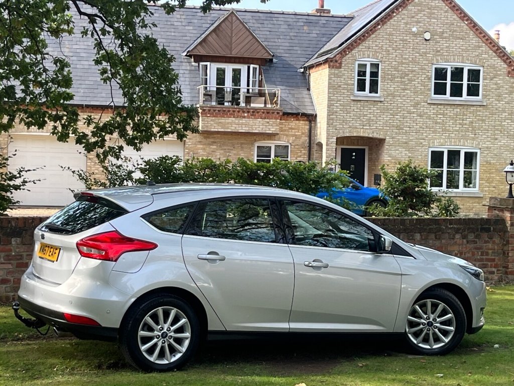 Used Ford Focus 2018 for sale - 76132150: Photo 3