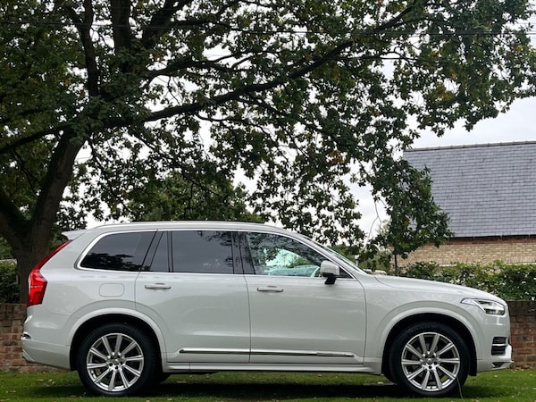 Used Volvo XC90 2019 for sale - 76132339: Photo 2