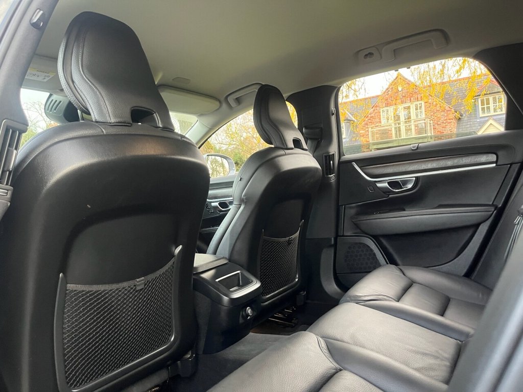 Used Volvo V90 Cross Country 2020 for sale - 76900796: Photo 18