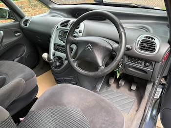 Used Citroen Xsara Picasso 2009 for sale - 78931073: Photo