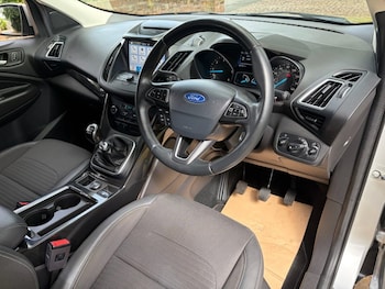 Used Ford Kuga 2019 for sale - 79072388: Photo
