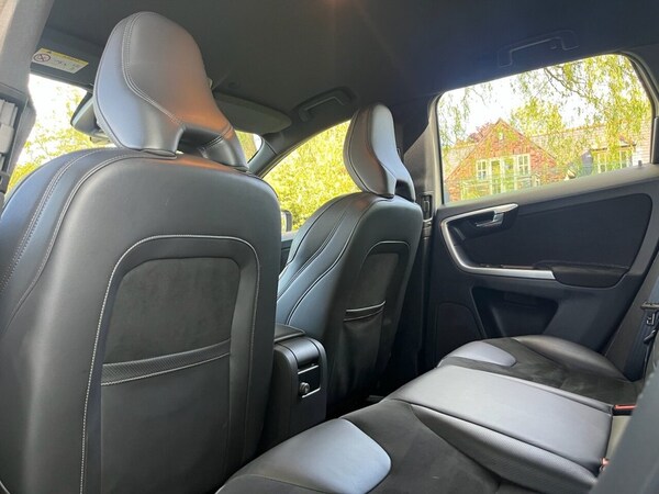 Used Volvo XC60 2017 for sale - 76081108: Photo 12