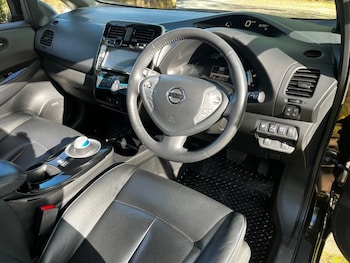 Used Nissan Leaf 2017 for sale - 78414250: Photo