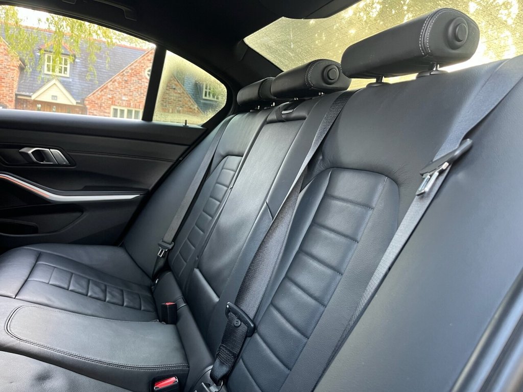 Used BMW 3 Series 2019 for sale - 76245379: Photo 19