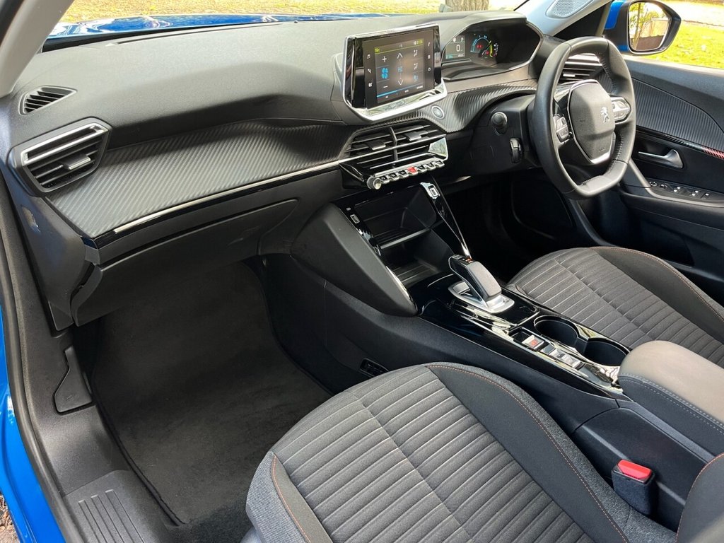Used Peugeot E-2008 2021 for sale - 76048400: Photo 7
